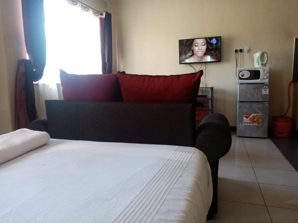 Kim Suites - Mvuli Studio Apartment Nairobi Luaran gambar